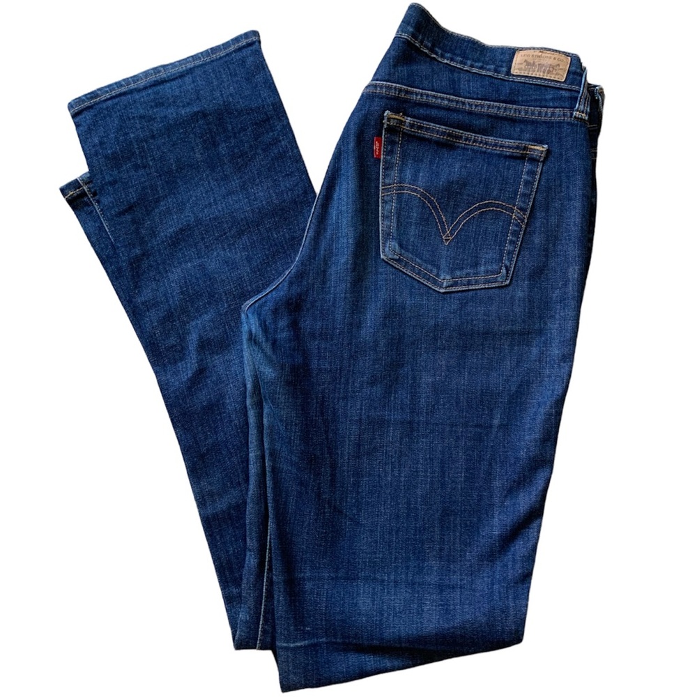 Women's Levi Jeans